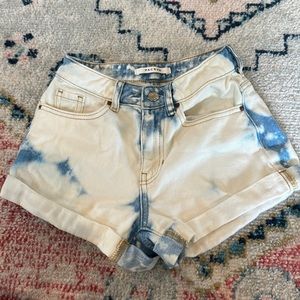 PACSUN SIZE 22 MOM SHORTS
